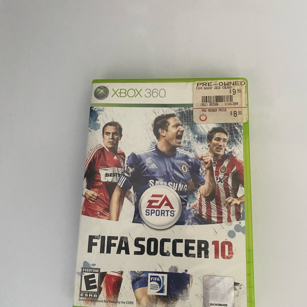 FIFA Soccer 10 Xbox 360 Game - Green Case